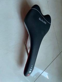 （分類：）位於 。 由 klttjj 提交（商品編號 1087997898，圖片 1）。簡介： 。