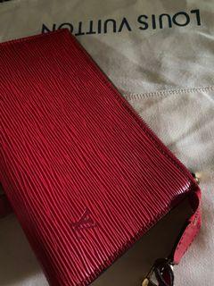 🔥Authentic Epi Pochette