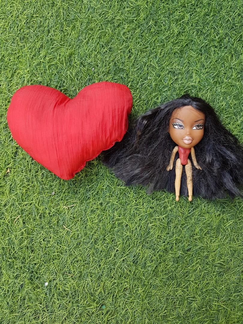 Bratz + Mini Stuffed Rabbit Set, Hobbies & Toys, Toys & Games on Carousell