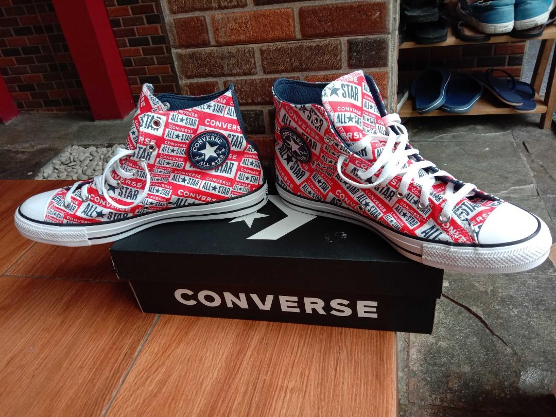 Converse logo baru online