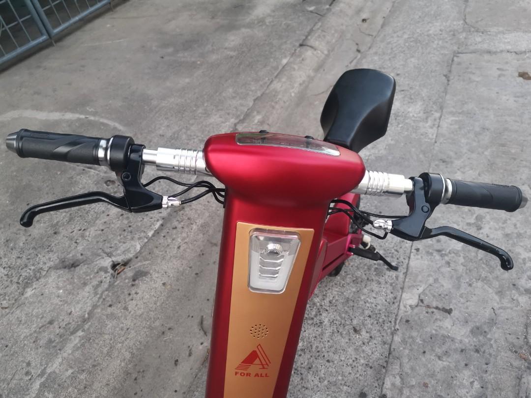 Foldable E-bike (Category: Bicycles) located in Las Pinas. Submitted by dzel2020 (Listing ID 1088011405, Image 3). Description: Foldable ebike from qatar, model WR10 Original price: 45,764 php.