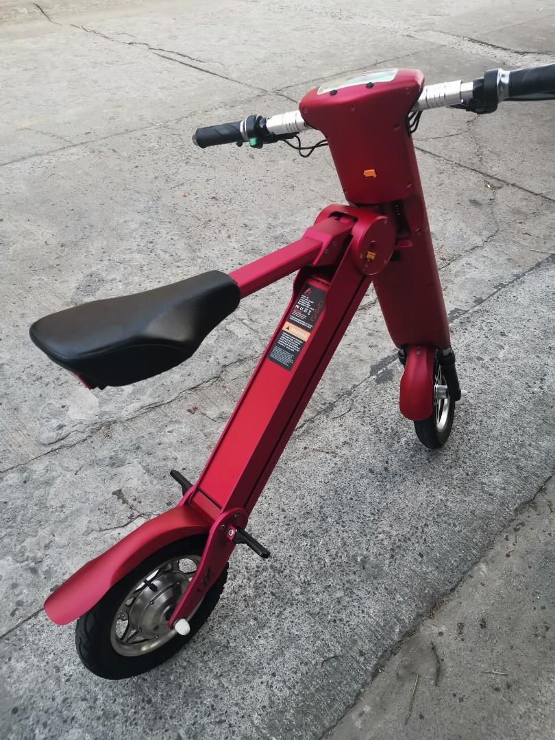Foldable E-bike (Category: Bicycles) located in Las Pinas. Submitted by dzel2020 (Listing ID 1088011405, Image 2). Description: Foldable ebike from qatar, model WR10 Original price: 45,764 php.