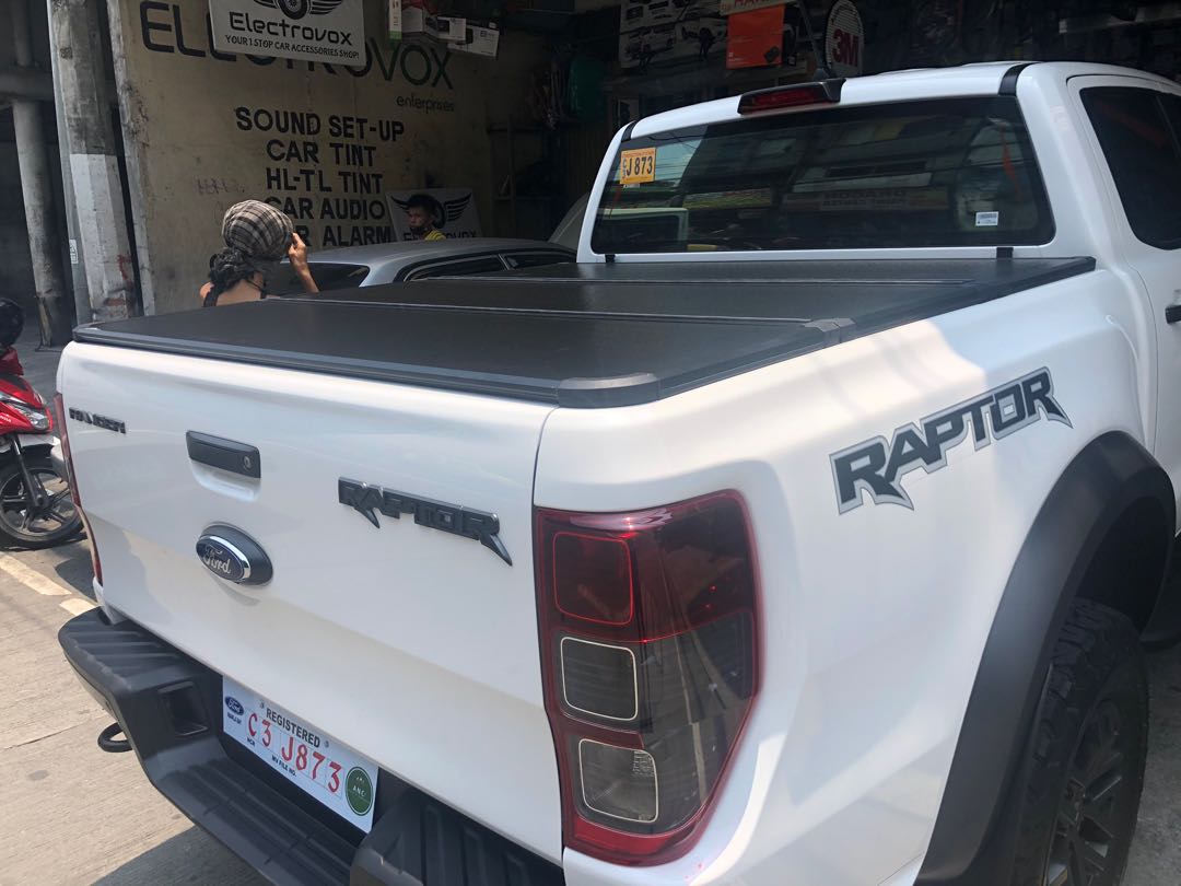 Ford Ranger Raptor Trifold bed cover, Car Parts & Accessories, Other ...