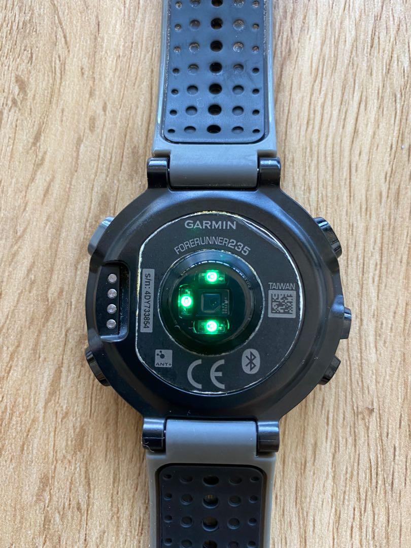 Garmin watch forerunner new arrivals 235 charger