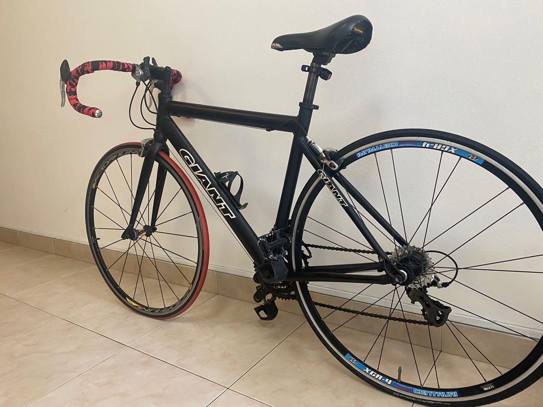 Giant 21 speed small frame bike, Sports Equipment, Bicycles & Parts, Bicycles on Carousell