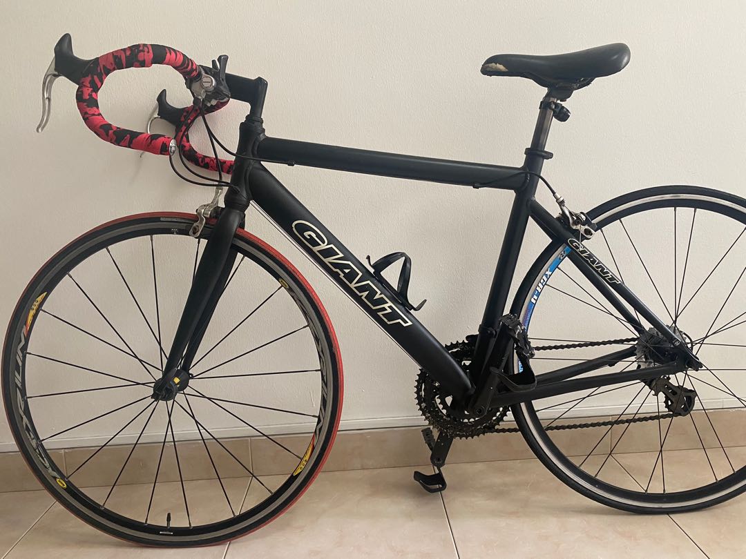 Small Frame Bike Giant 21 speed small frame bike, Sports Equipment, Bicycles & Parts ...