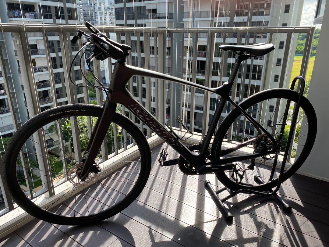 2019 giant fastroad advanced 1