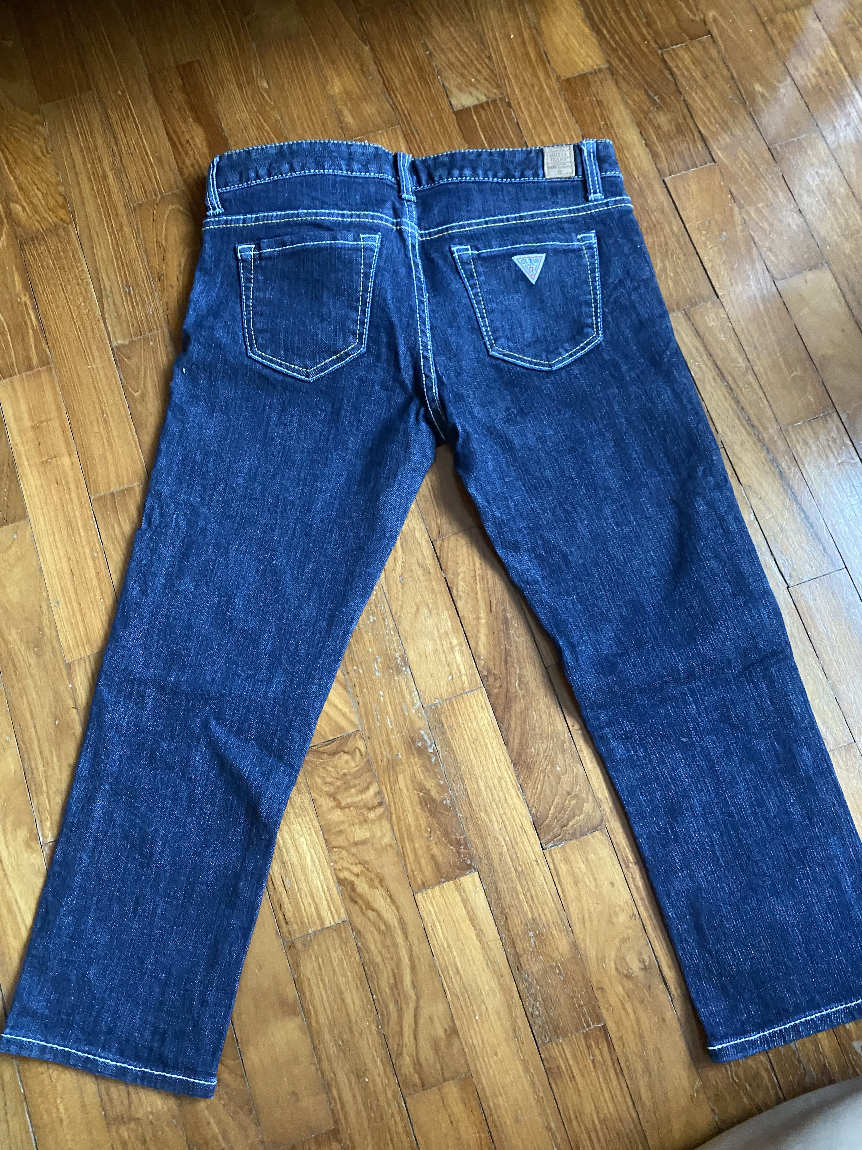 Guess stretch Capri jeans Men s Fashion Bottoms Jeans on Carousell