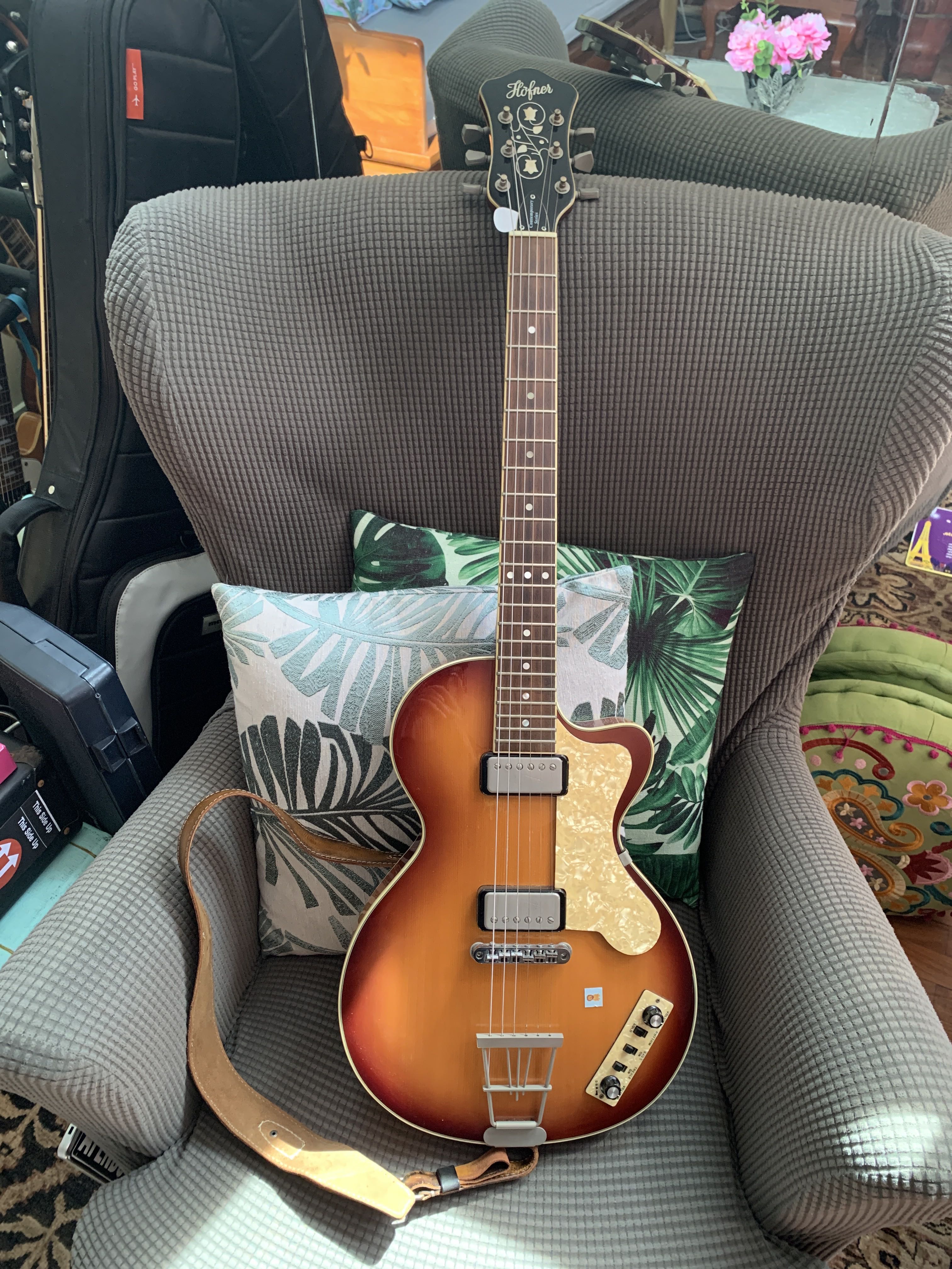 Hofner ct club guitar deals
