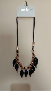 Kalung Wanita Fashion