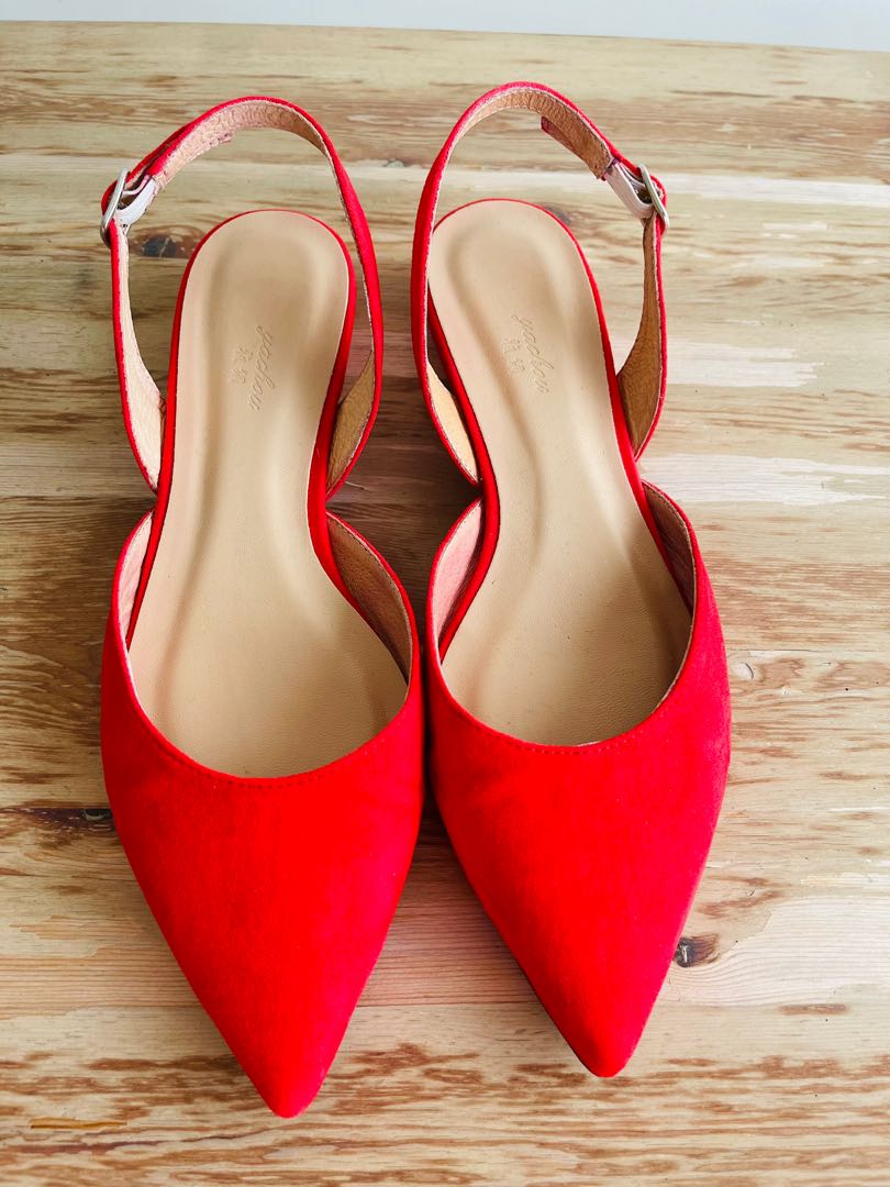 Lady red color shoe, Women's Fashion, Footwear, Flats on Carousell