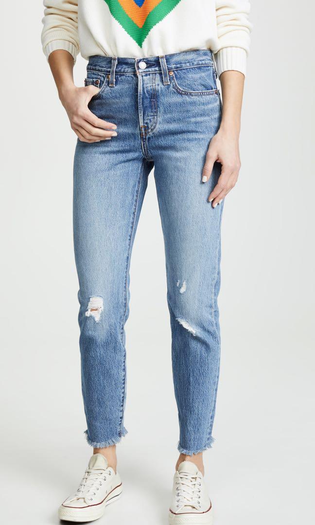 Levi Wedgie Icon Jeans, Women's Fashion, Bottoms, Jeans & Leggings on  Carousell