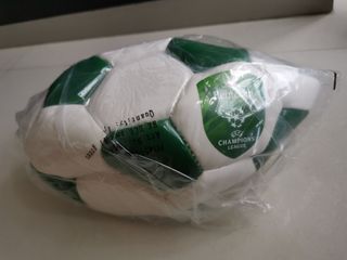 (Category: ) located in . Submitted by heartrobz (Listing ID 1087901760, Image 1). Description: .
