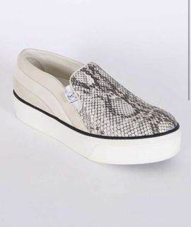 louis vuitton slip ons