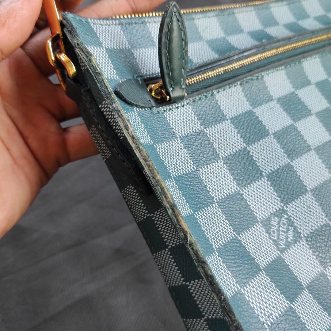 Louis Vuitton Limited Cyan Damier Couleur Modul Cosmetic Bag