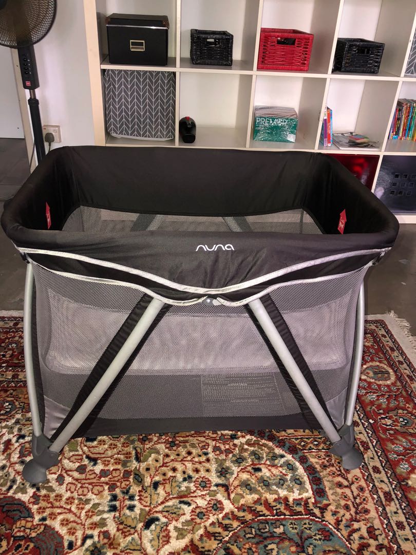 Nuna Sena Mini Travel Cot, Babies & Kids, Baby Nursery & Kids Furniture, Cots & Cribs on Carousell