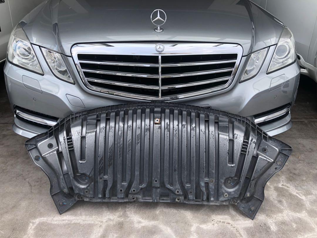 Original Mercedes Benz E Class W212 Engine Undercarriage Under