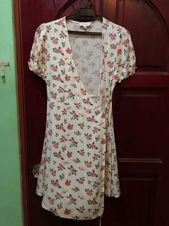 (Category: ) located in . Submitted by dsn_store (Listing ID 1088030464, Image 1). Description: .