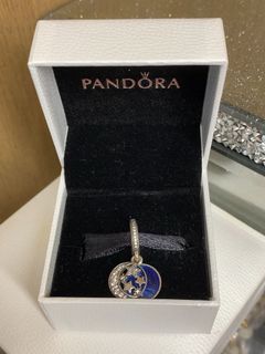 （分類：）位於 。 由 glittery_blue 提交（商品編號 1087944317，圖片 1）。簡介： 。