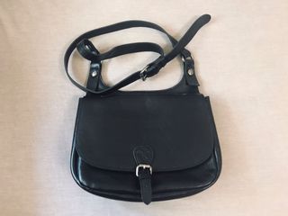 （分類：）位於 。 由 ngyi1111 提交（商品編號 1087936186，圖片 1）。簡介： 。