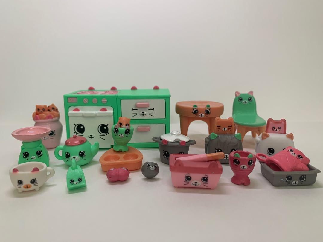 Shopkins happy places Kitty Kitchen Set