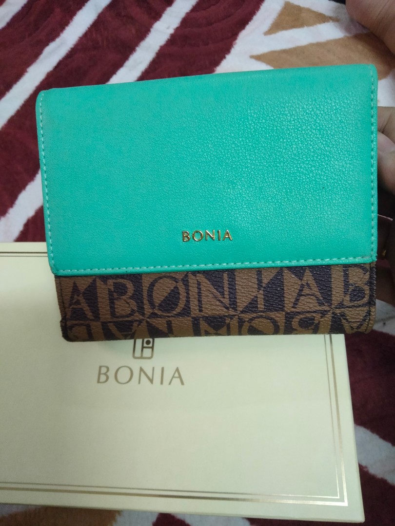 Claire Monogram Short Wallet II – BONIA International