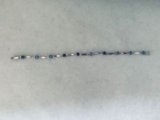 (Category: ) located in . Submitted by cally (Listing ID 1087966422, Image 1). Description: .