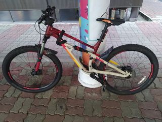 (Category: ) located in . Submitted by dengtaicho (Listing ID 1087865249, Image 1). Description: .