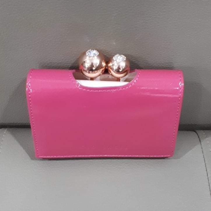 Ted Baker Small Wallet (Category: Luxury Bags & Wallets) located in Taguig. Submitted by esa.agustin (Listing ID 1087941139, Image 1). Description: Original Ted Baker patent leather small pink wallet..