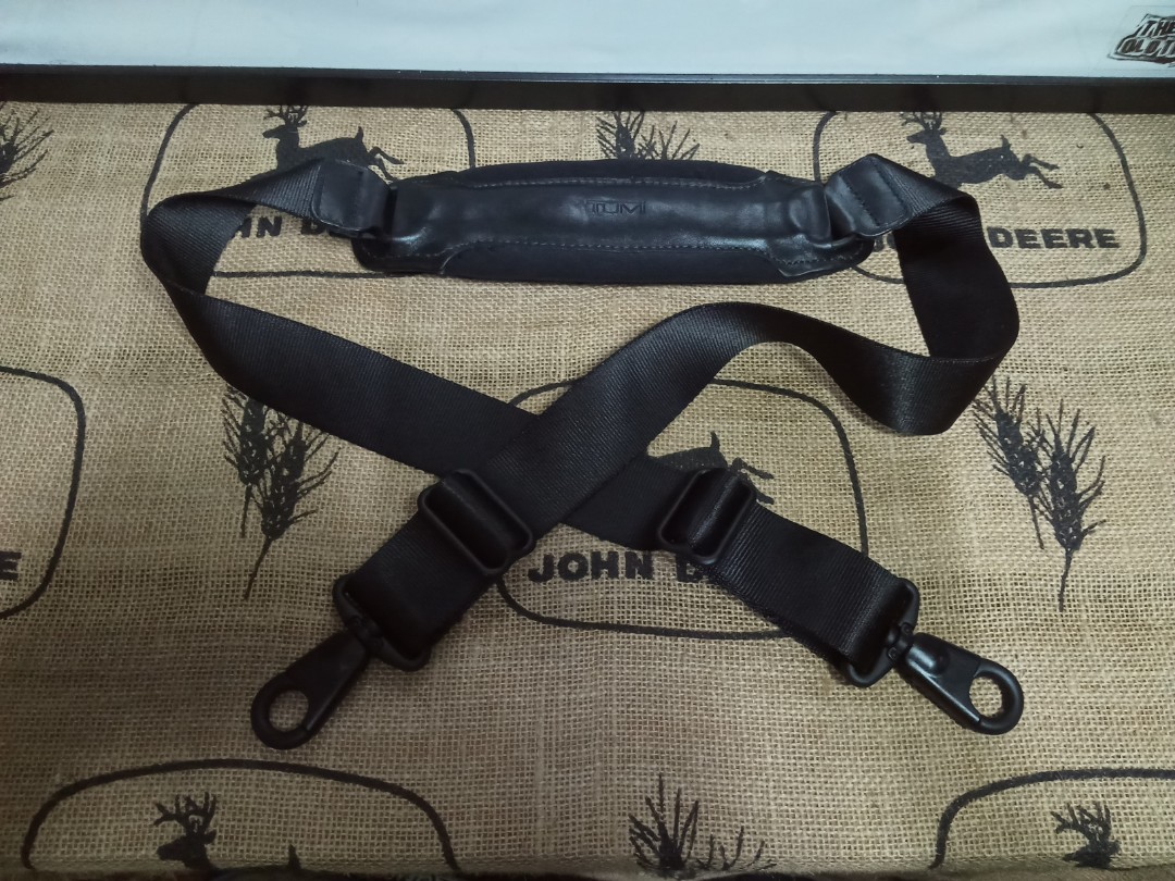 tumi shoulder strap