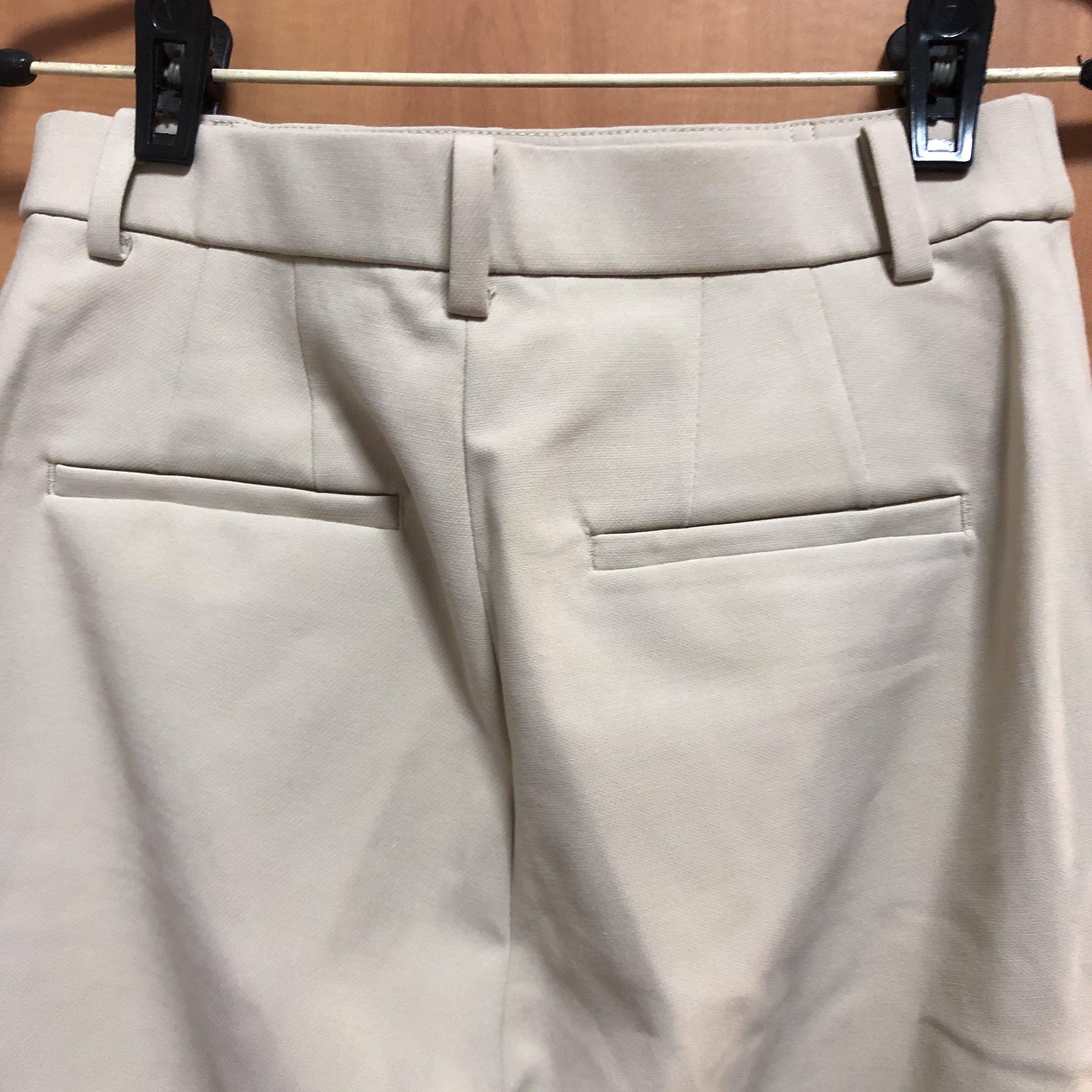 Uniqlo EZY Flare Ankle Pants in Beige, Women's Fashion, Bottoms, Other ...