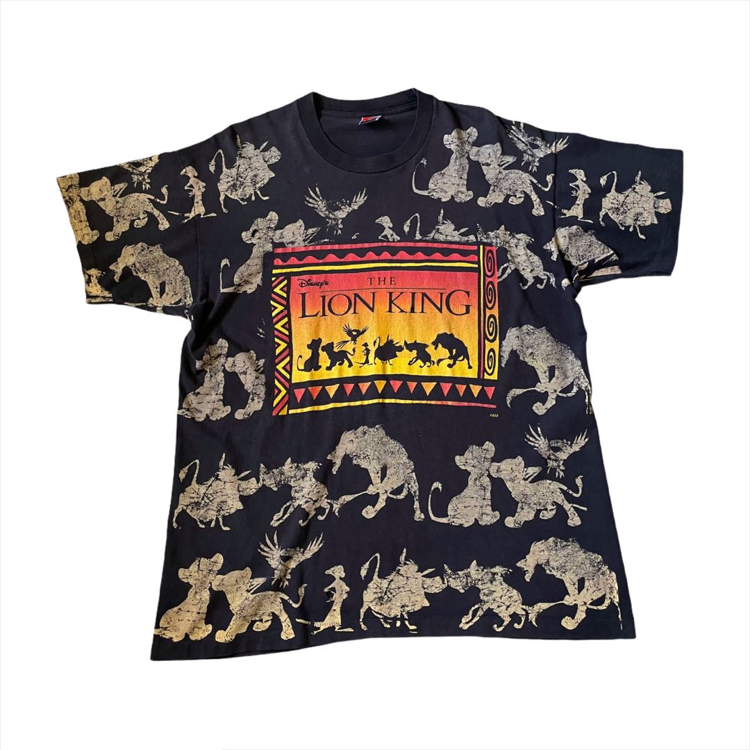 Vintage the lion king aop shirt OSFA tag, Men's Fashion, Tops & Sets