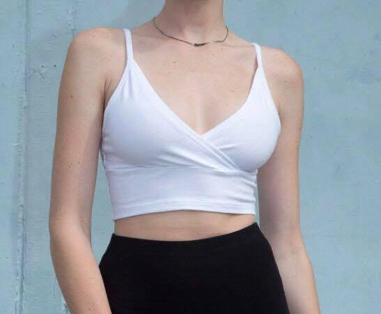 Brandy Melville V Neck Cross Over White Amara Tank Top Women S Fashion Dresses Sets Evening Dresses Gowns On Carousell Brandy Melville V Neck Cross Over White Amara Tank Top Women S Fashion Dresses Sets Evening Dresses Gowns On Carousell