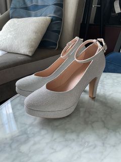 （分類：）位於 。 由 yannyhin 提交（商品編號 1088117206，圖片 1）。簡介： 。