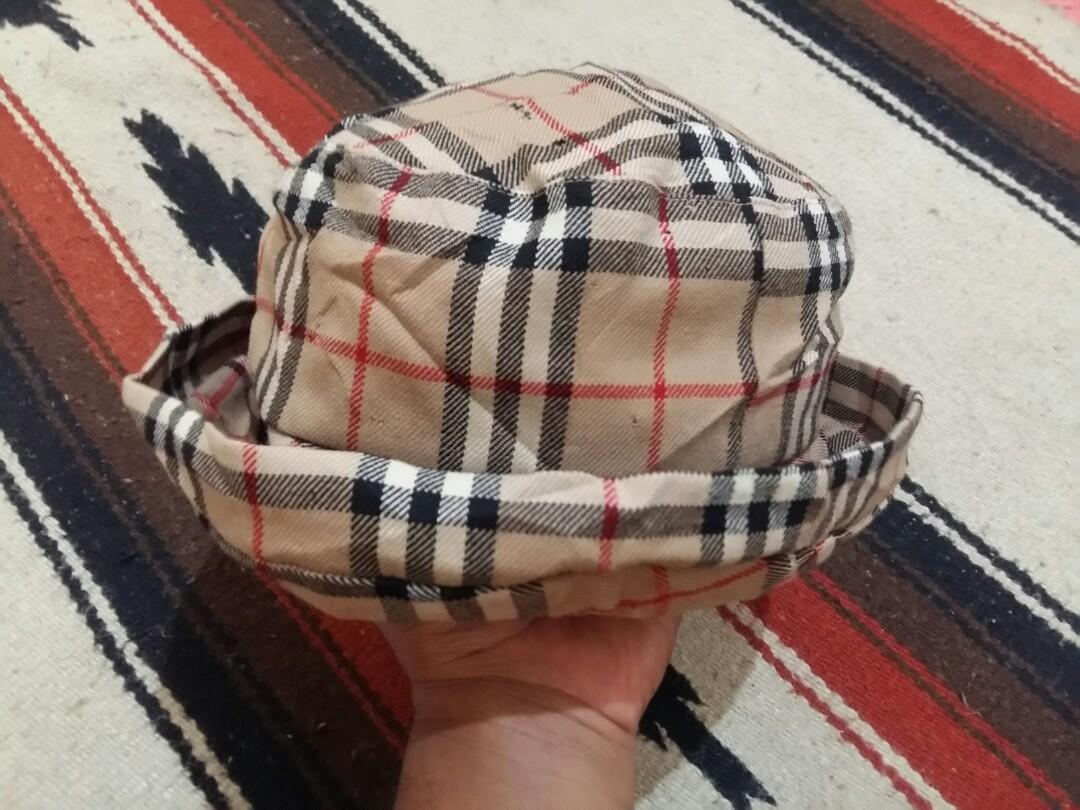 Burberry blue label bucket hat