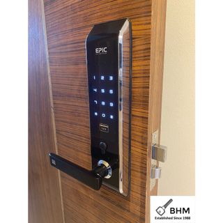 (Category: ) located in . Submitted by bhmlocks (Listing ID 1088175278, Image 1). Description: .