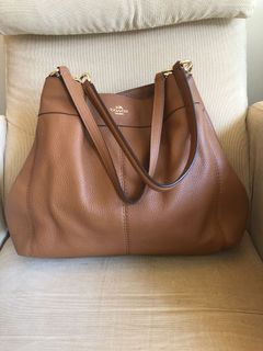（分類：）位於 。 由 leonieclc 提交（商品編號 1088141071，圖片 1）。簡介： 。