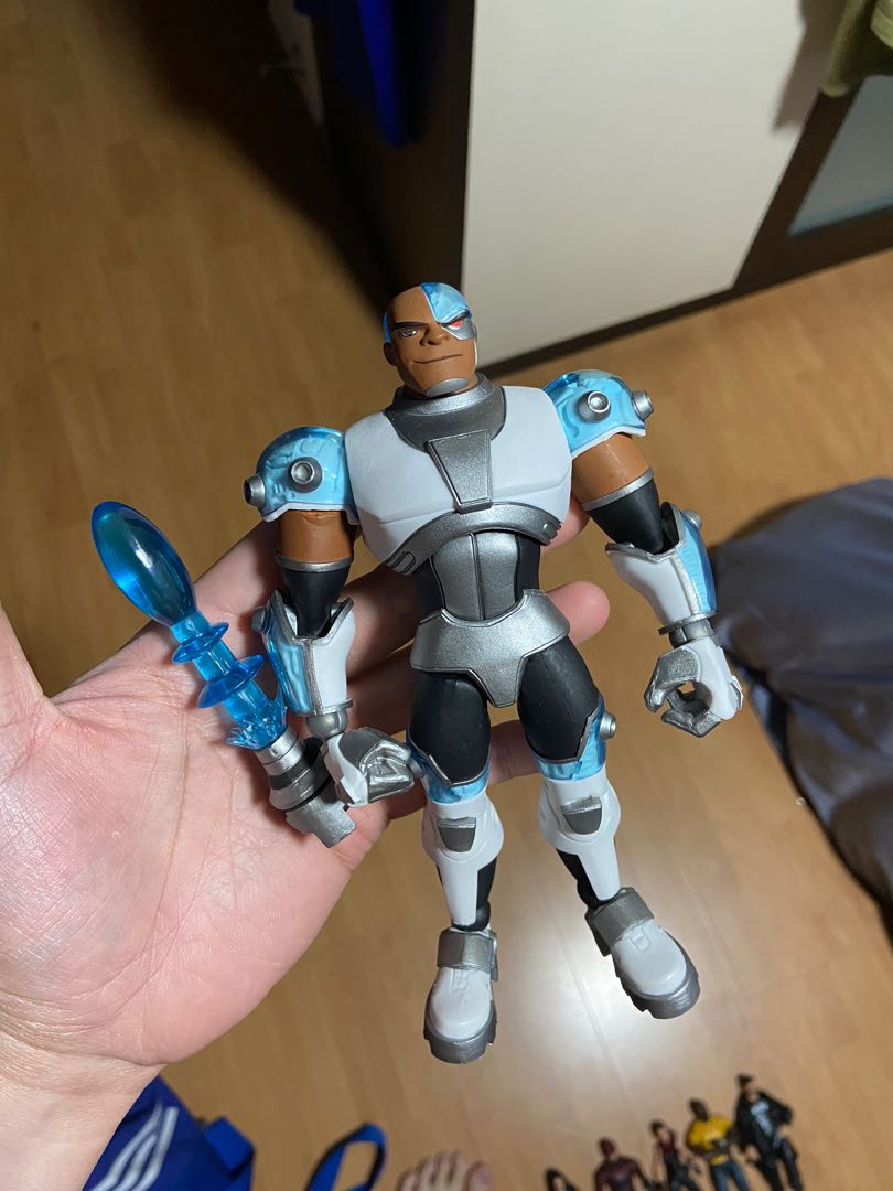 DC Multiverse-McFarlane 7 CYBORG TEEN TITANS The