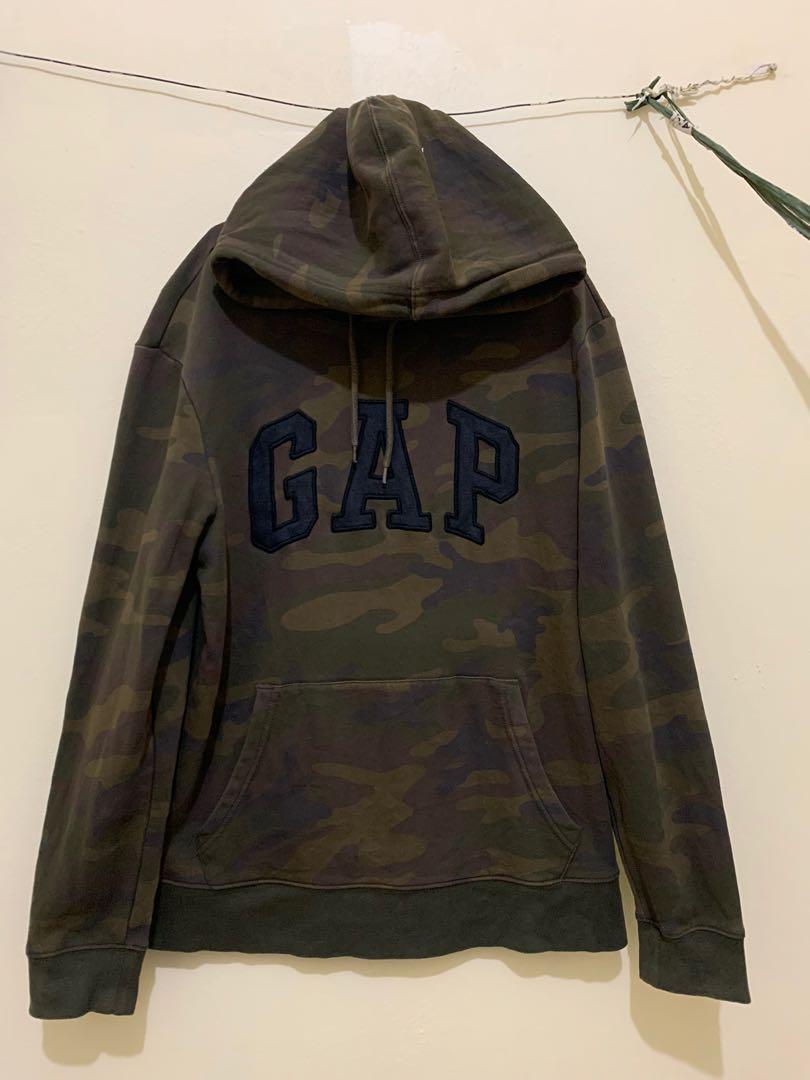 Gap camo sale hoodie mens