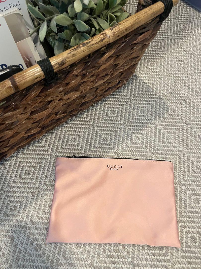 Gucci Bloom (Category: Luxury Bags & Wallets) located in Paranaque City. Submitted by cml_03 (Listing ID 1088171719, Image 1). Description: Gucci Bloom Beauty pouch Satin.