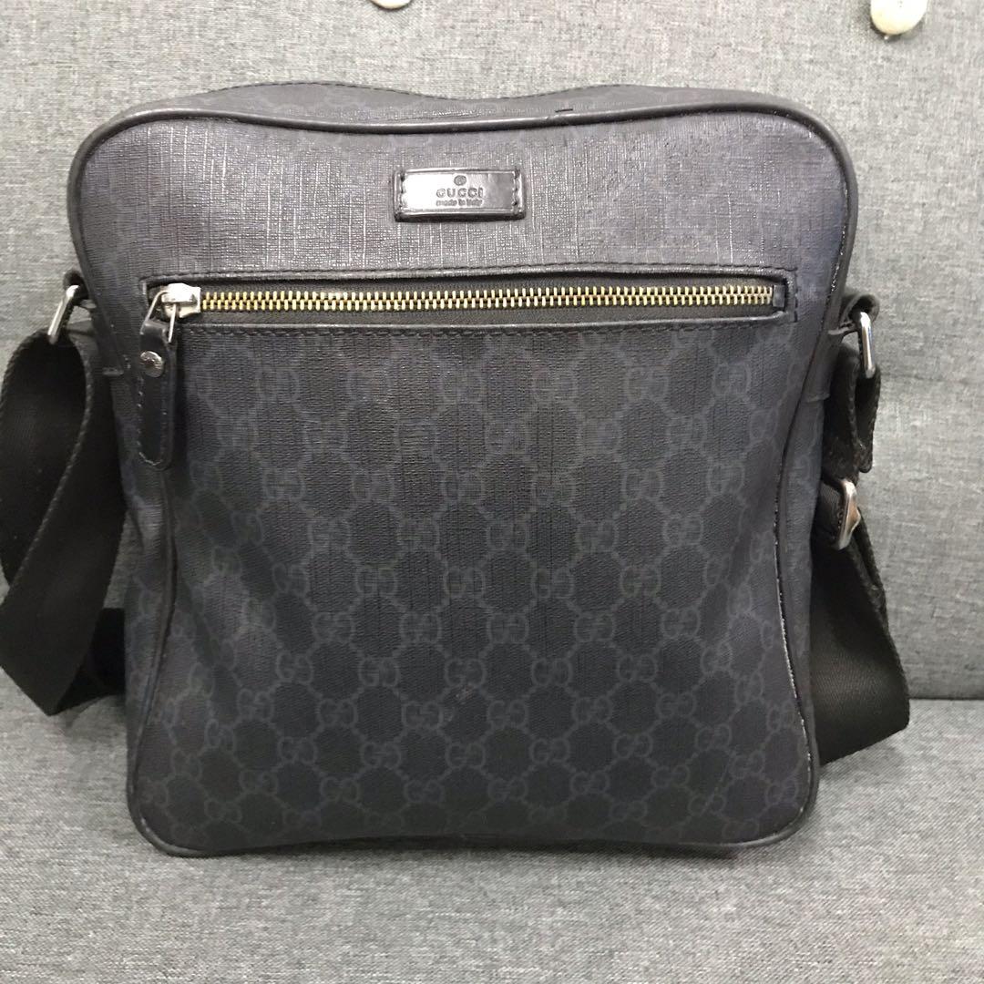 Sling beg gucci lelaki, Men's Fashion, Bags, Sling Bags on Carousell