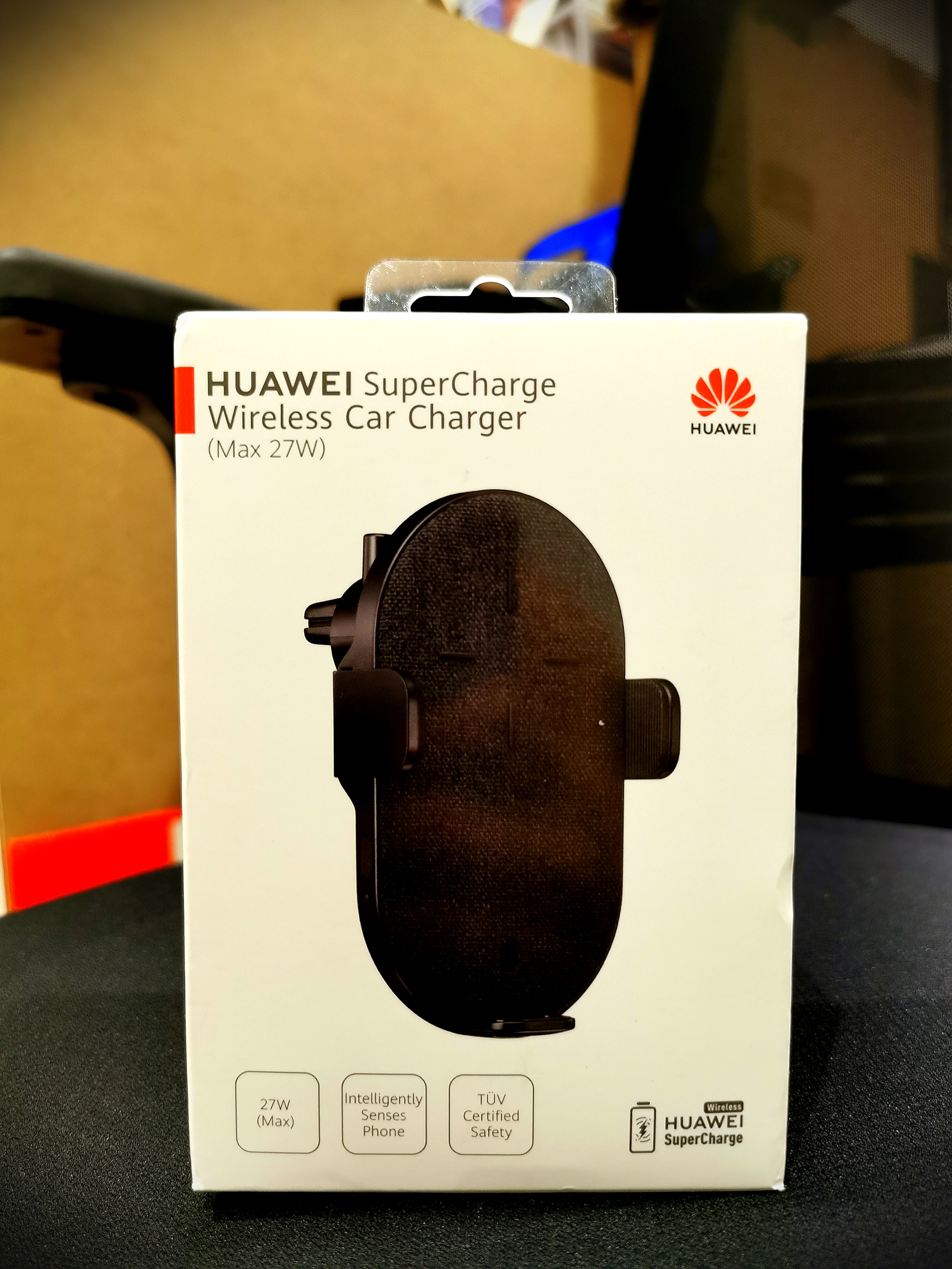Huawei Car 27W Wireless Charger CP39S, Computers & Tech, Parts