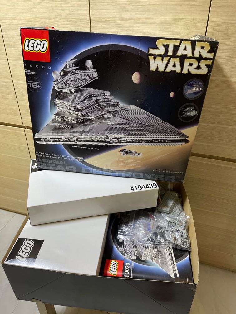 Lego 10030 Star Destroyer (opened), Hobbies & Toys, Toys & Games on ...