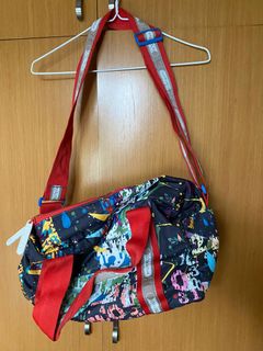 （分類：）位於 。 由 mouldybread_ 提交（商品編號 1088183249，圖片 1）。簡介： 。