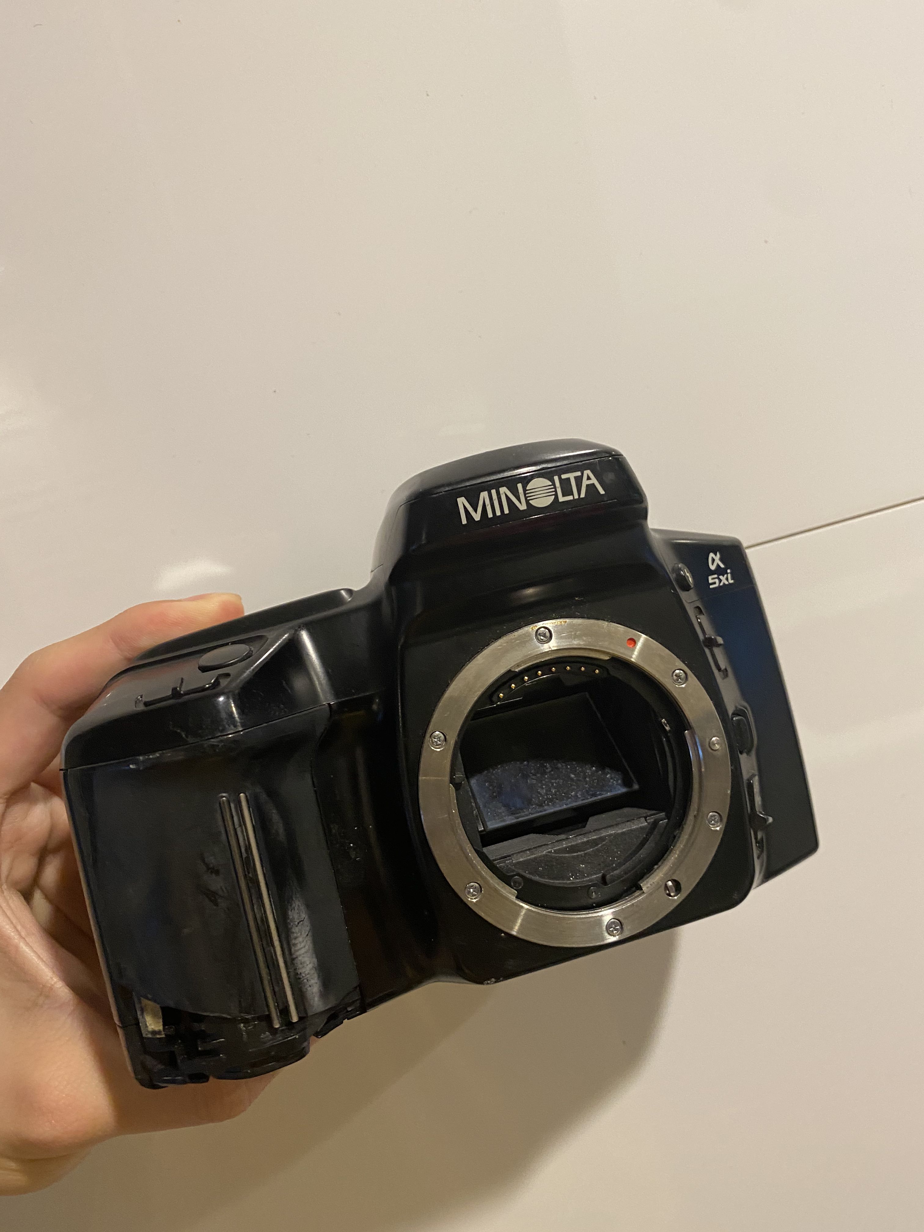 Minolta 5xi Body, Photography, Cameras on Carousell