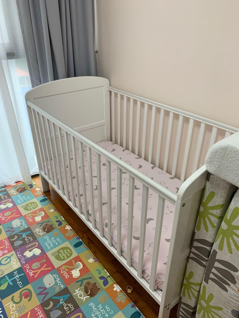 Kiddicare chloe cot cheap bed