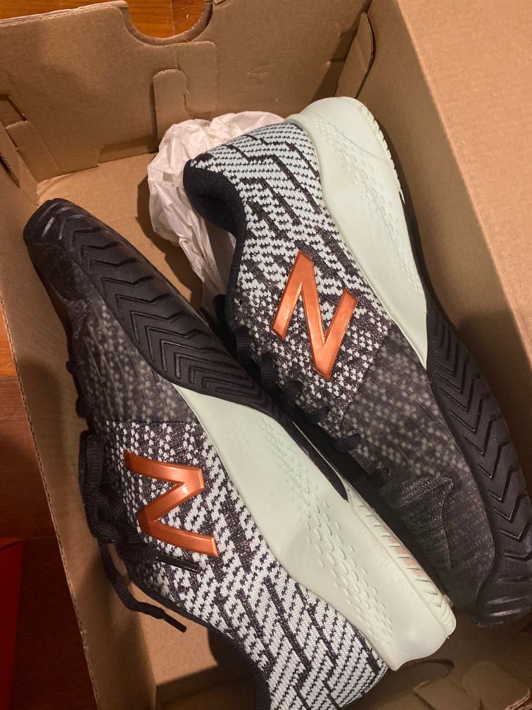 New balance tennis/all court/badminton shoes, Sports Equipment, Sports