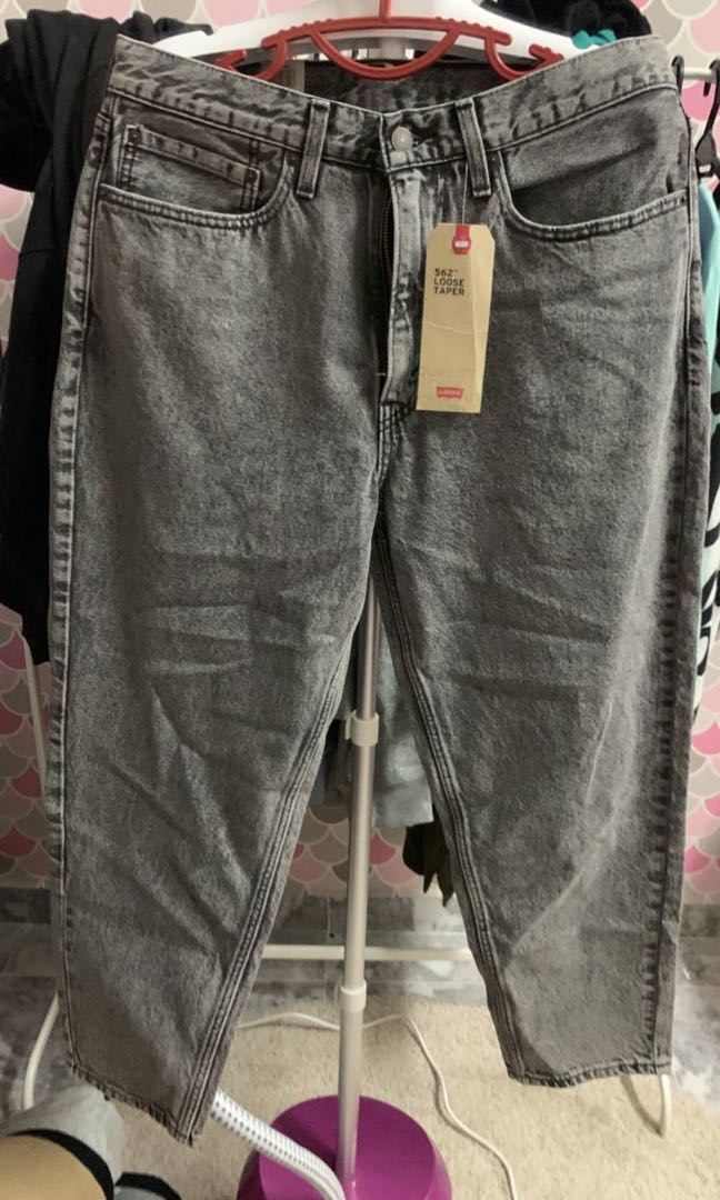 NEW) LEVIS 562 LOOSE TAPER, Women's Fashion, Bottoms, Jeans & Leggings on  Carousell