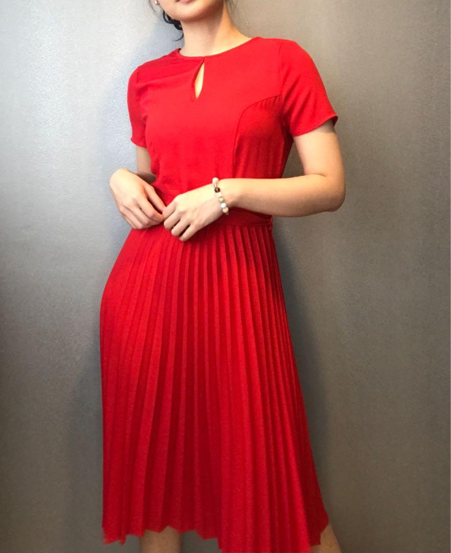 NEW! RED DRESS - Dorothy Perkins 