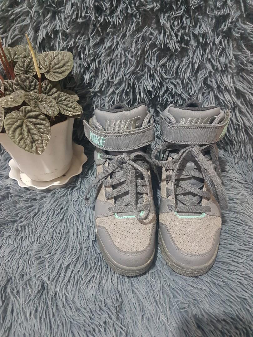 Nike air revolution shop sky hi light bone